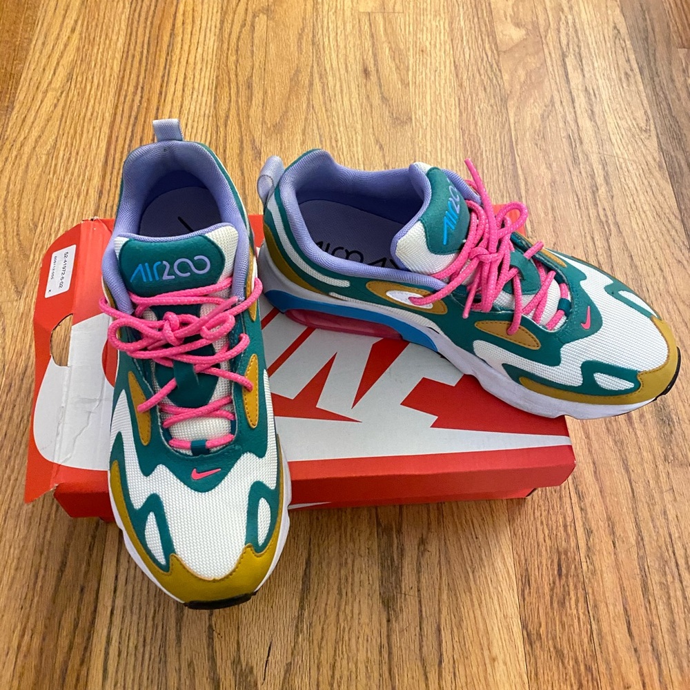 Women’s Air max plus